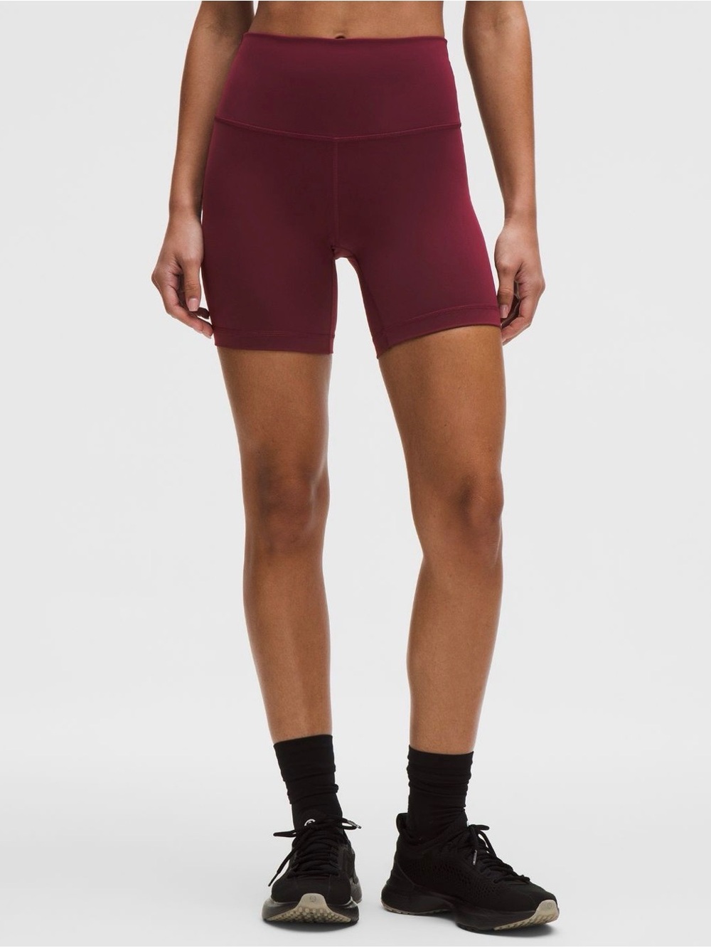 Lululemon Size 4 Wunder Under Biker Shorts
